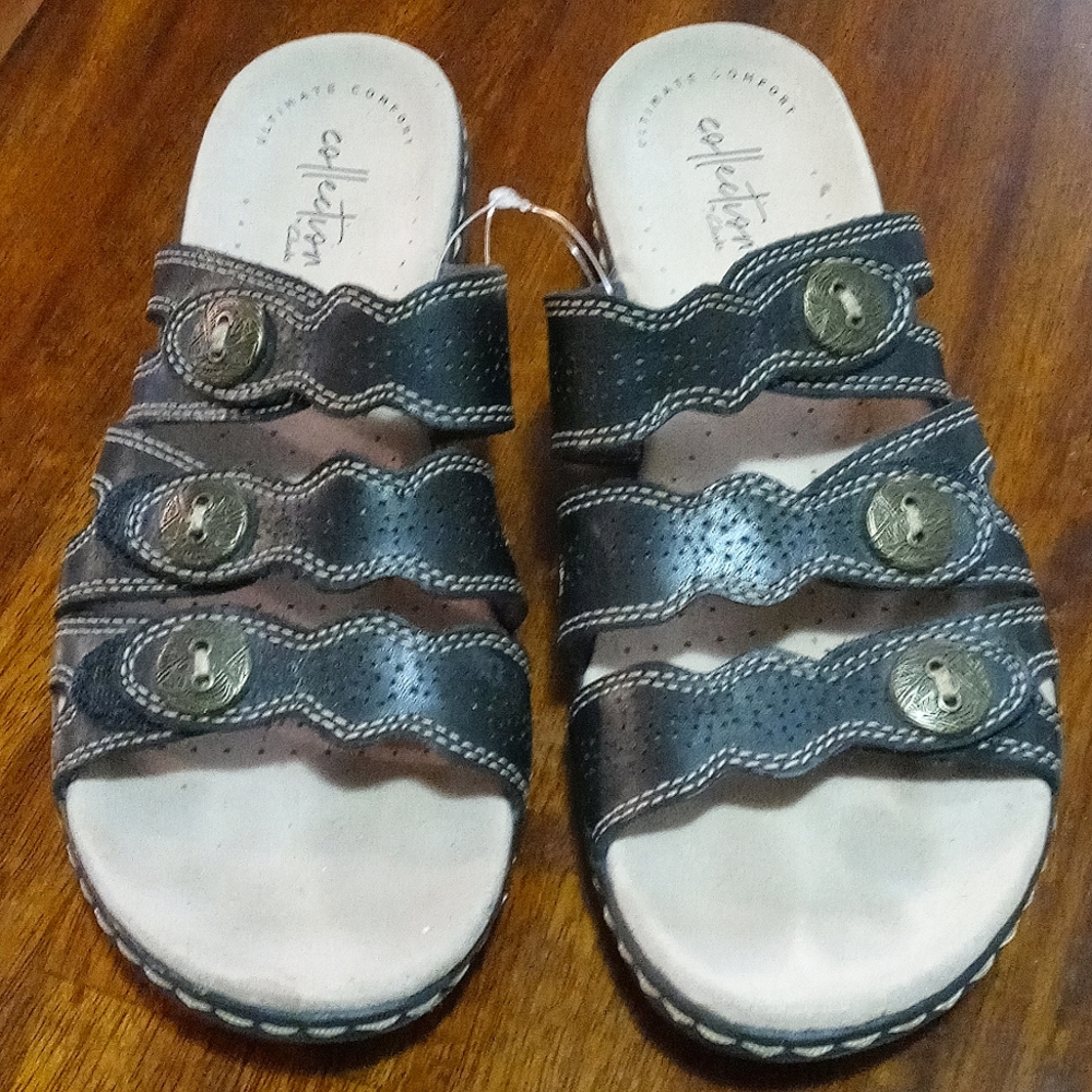 Collection by Clarks black 3 button Summer Sandals 7.5